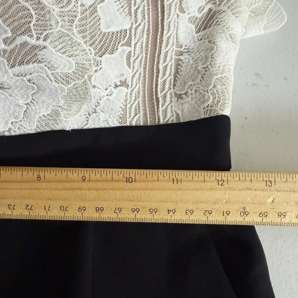 Reiss Suzy Lace Top Detail Jumpsuit Women's Size 4‎ (XS) Crew Neck Sleeveless